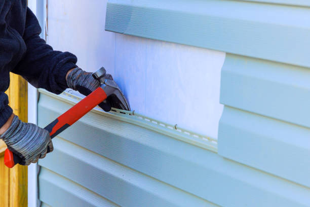Reliable Emergency Siding Repair contractor in Inver Grove Heights, MN by Squared Siding